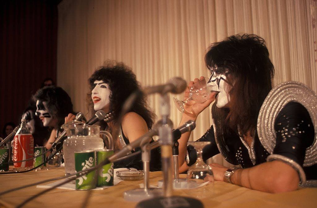 On 24. January, 1976, Kiss held a press conference at the Detroit Metropolitan Wayne County Airport (DTW) for key members of the Detroit media, prior to their sold out three-night stand at Cobo Arena on January 25, 26 and 27.