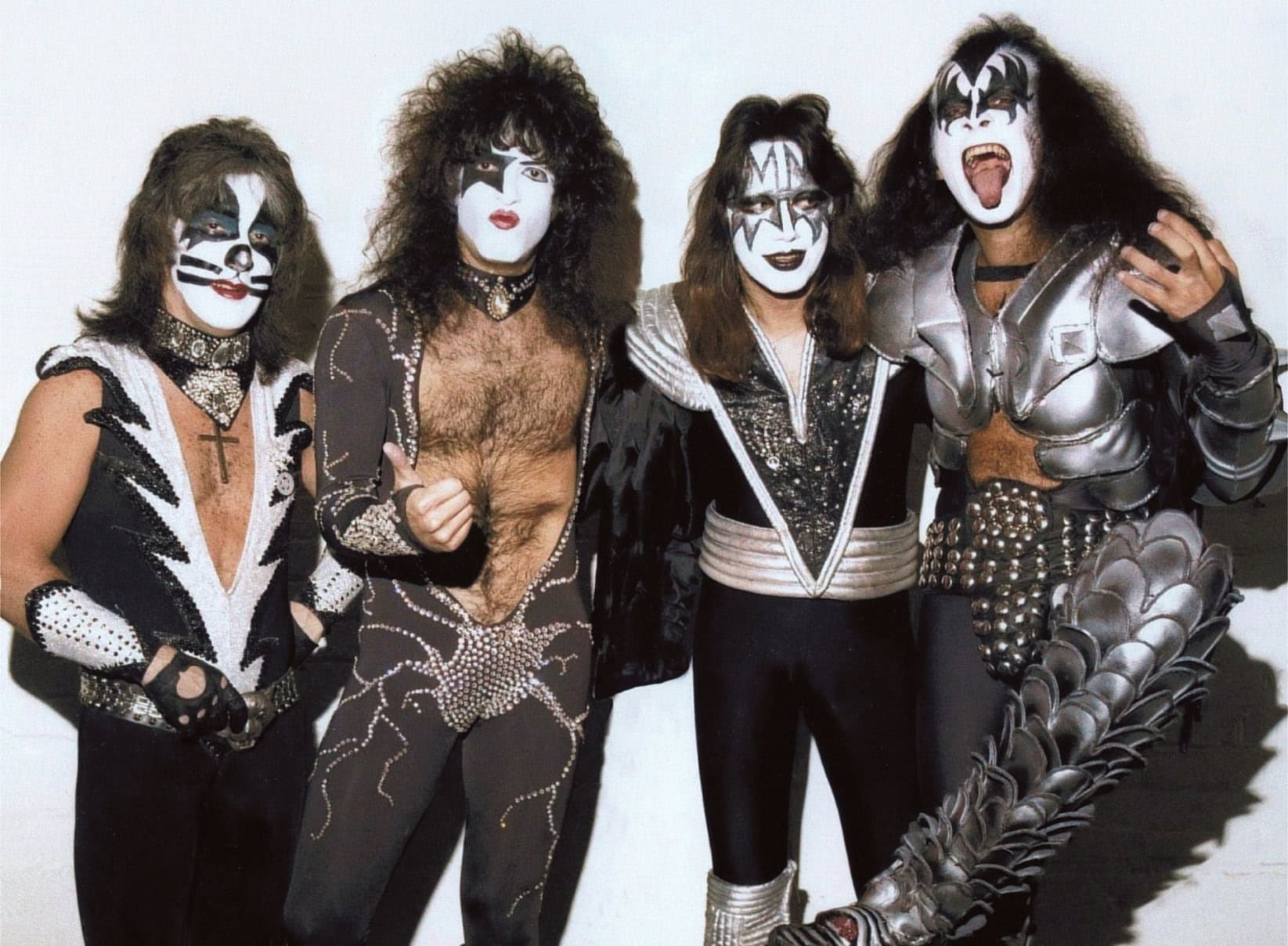 6. September, 1976, Kiss backstage at Varsity Stadium, Toronto, Ontario, Canada. Peter Criss using blue makeup.