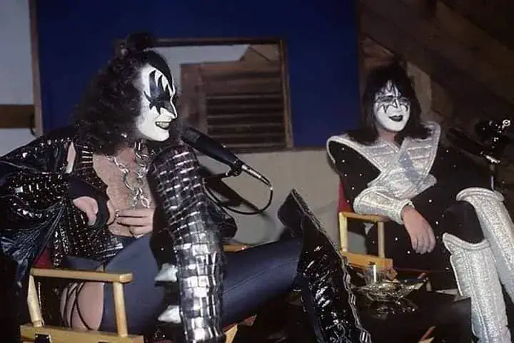 On 12. April, 1979, Gene Simmons and Ace Frehley were interviewed on the Robert Klein Radio Hour at RCA Studios in New York City.