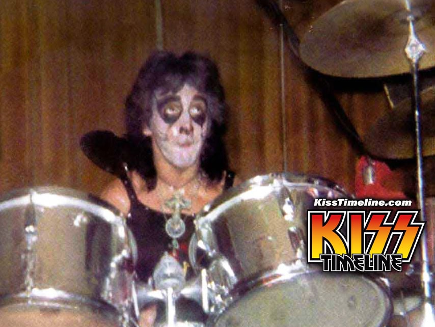 Kiss live at 10. August 1973 at the Diplomat in New York
