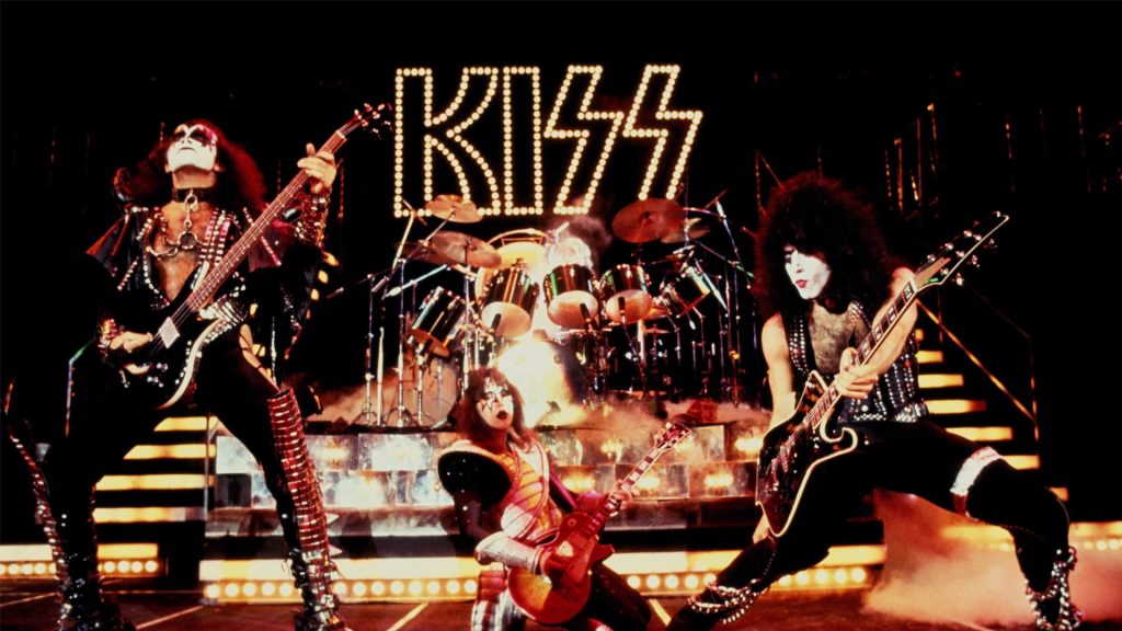19. August, 1977: Kiss "Alive II" photo session with photographer Barry Levine