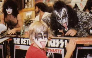 Kiss holds an in-store appearance at Great American Music, 27. September 1979