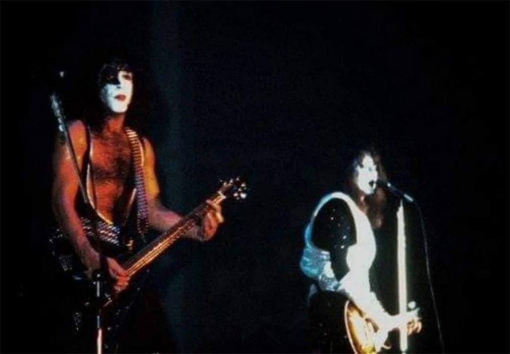 Ace Frehley sings live for the first time, 8. July 1977 in Halifax, Nova Scotia, Canada
