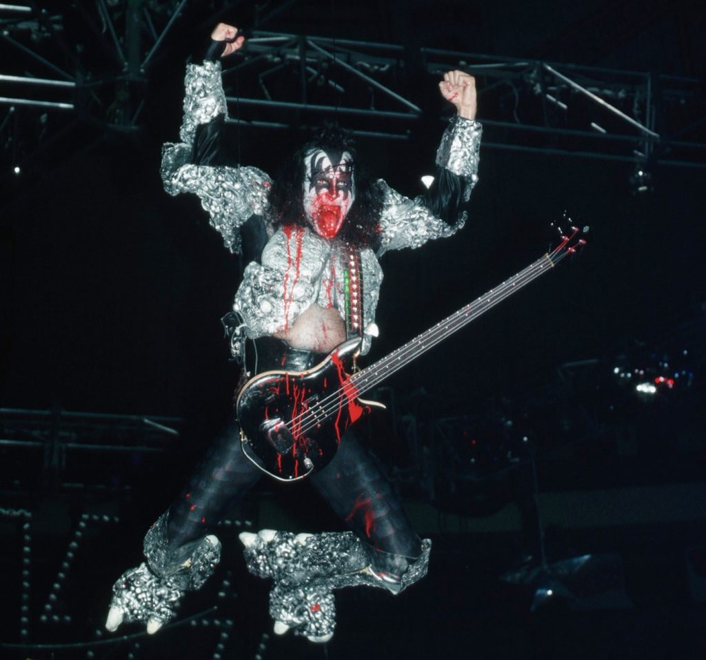 Gene Simmons flying on stage for the first time on 15. June 1979