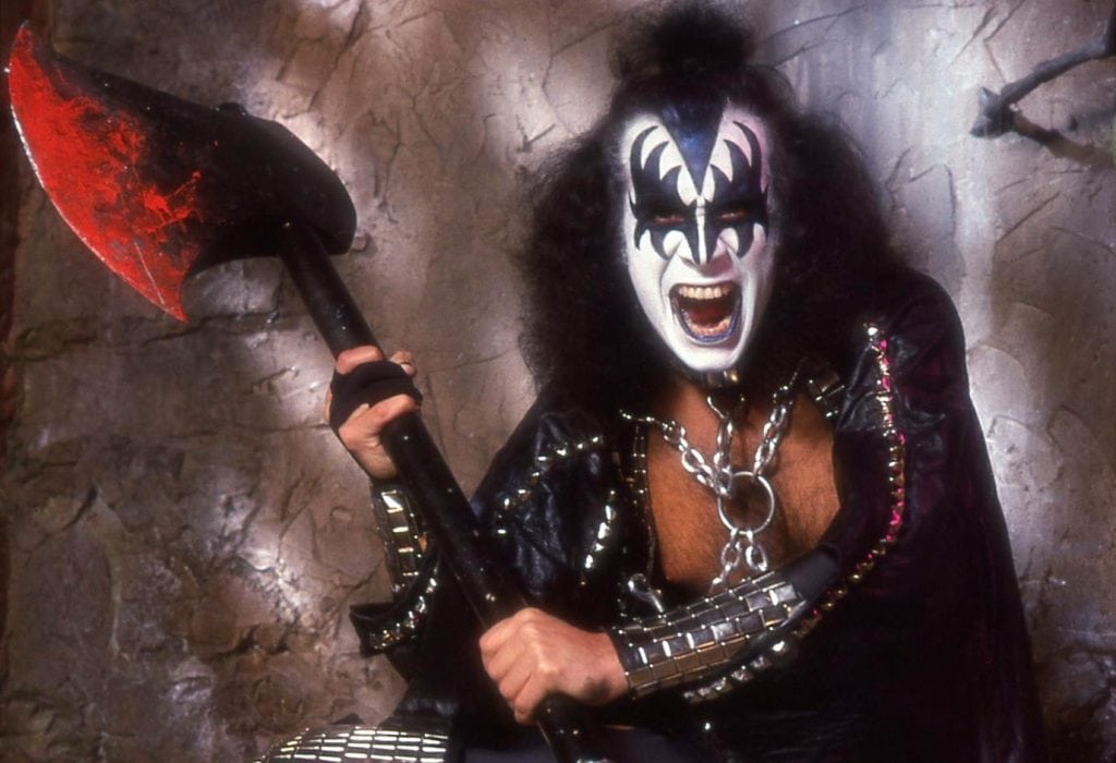 Gene Simmons did three solo photo sessions with photographer Barry Levine, 25. May 1978