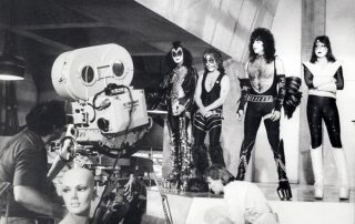 On 11. May 1978, Kiss started filming for their movie "Kiss Meets the Phantom of the Park"