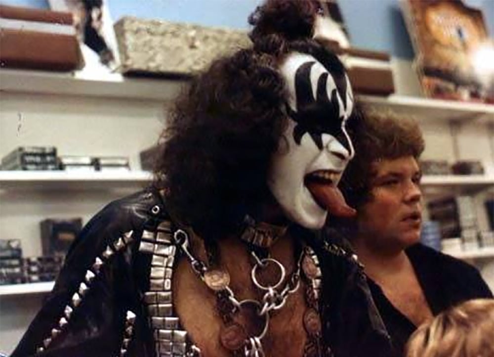 Gene Simmons in-store appearance at Tape City, New Orleans, Louisiana, 18. September 1978