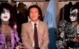 On 7. November 1979, Kiss was interviewed by Billy Crystal on the "Dinah! And Friends" TV show.
