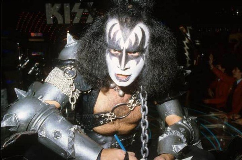 Kiss taped two songs for Italian TV show on 24. November 1982