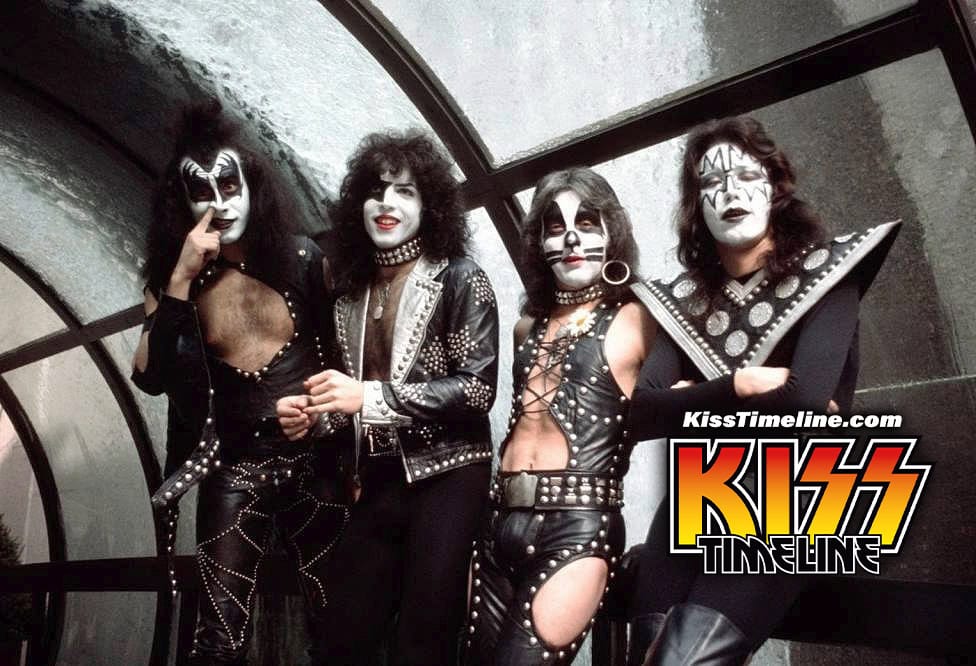 On 24. March 1975, Kiss did photo sessions in Manhattan, New York. Photo by Steve Morley.