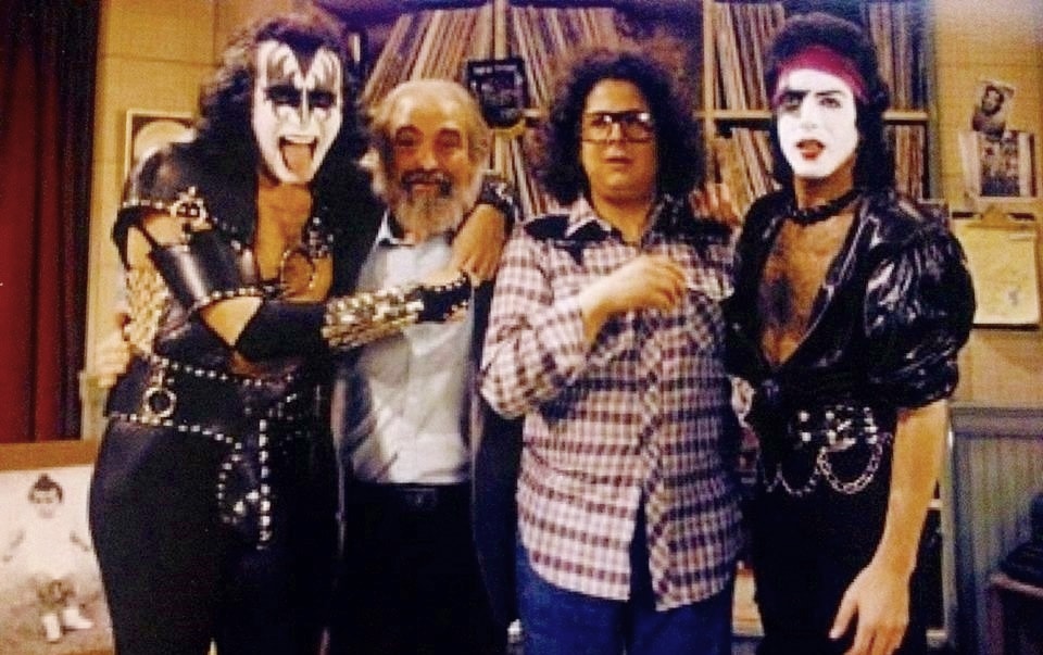 On 27. March 1982, Gene Simmons and Paul Stanley were interviewed on the "Flo & Eddie" tv show on Times Square, New York City.