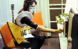 On 3. June, 1976, Kiss was interviewed at Circus Krone in Munich, West Germany, by the German program Szene '76 music TV show, interviewed by Thomas Gottschalk. Photo by Didi Zill.