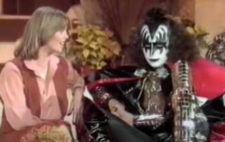 On 27. November, 1978, Gene Simmons of Kiss appeared on one of three pilots for The Toni Tennille Show.