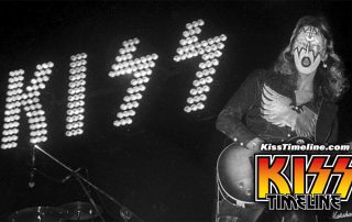 On 31. August, 1973, Kiss used their stage sign logo for the first time when they played Academy Of Music in New York. The sign was Bill Aucoin’s idea and made by Mark Ravitz.